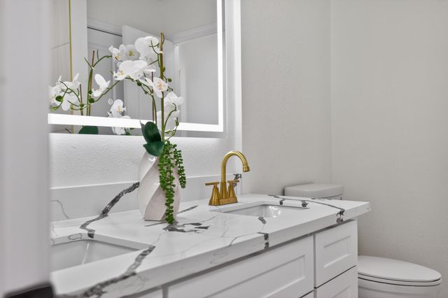 6207 Rollingbrook Drive, Houston, TX 77096