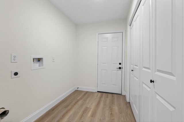 6207 Rollingbrook Drive, Houston, TX 77096