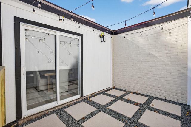 6207 Rollingbrook Drive, Houston, TX 77096