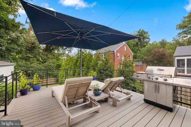 5624 SHERIER PL NW, Washington, DC 20016