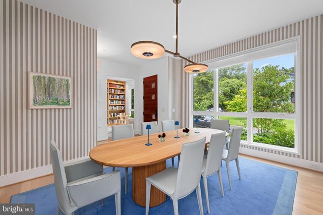 5624 SHERIER PL NW, Washington, DC 20016