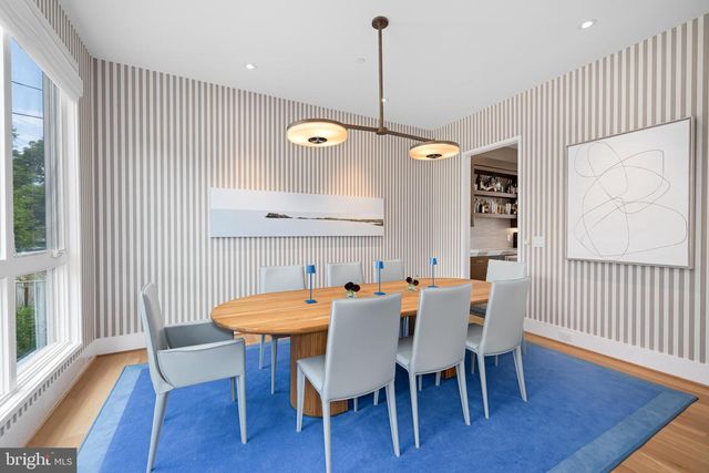 5624 SHERIER PL NW, Washington, DC 20016