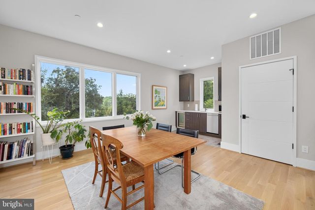 5624 SHERIER PL NW, Washington, DC 20016