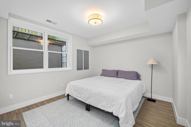 5624 SHERIER PL NW, Washington, DC 20016