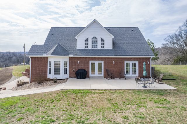 1714 Bear Creek Rd, Culleoka, TN 38451