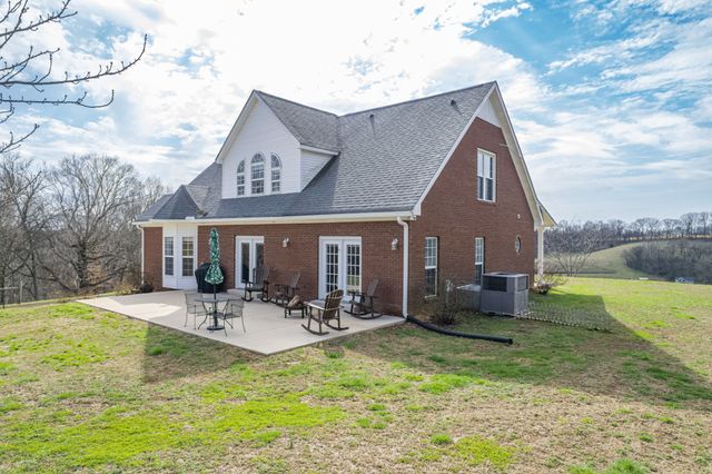 1714 Bear Creek Rd, Culleoka, TN 38451