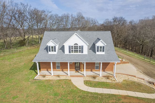 1714 Bear Creek Rd, Culleoka, TN 38451