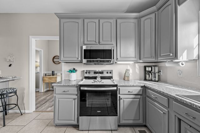 1714 Bear Creek Rd, Culleoka, TN 38451