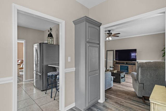 1714 Bear Creek Rd, Culleoka, TN 38451