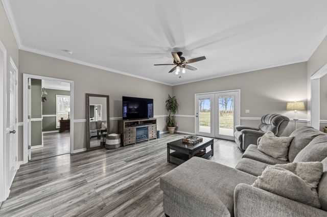 1714 Bear Creek Rd, Culleoka, TN 38451