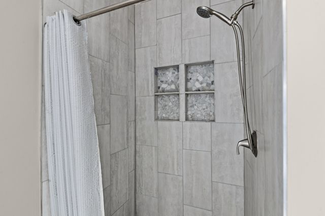 1714 Bear Creek Rd, Culleoka, TN 38451