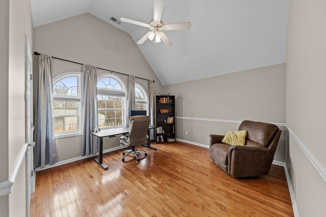 1714 Bear Creek Rd, Culleoka, TN 38451