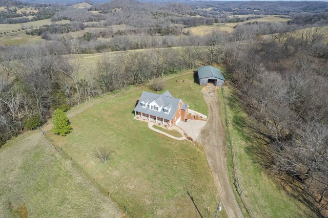 1714 Bear Creek Rd, Culleoka, TN 38451