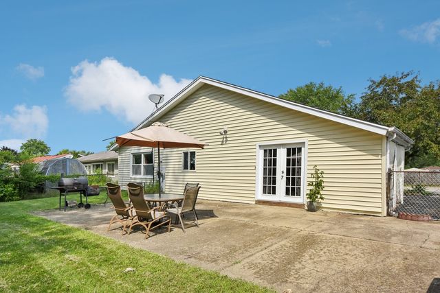 5534 W Celebrity Circle, Hanover Park, IL 60133