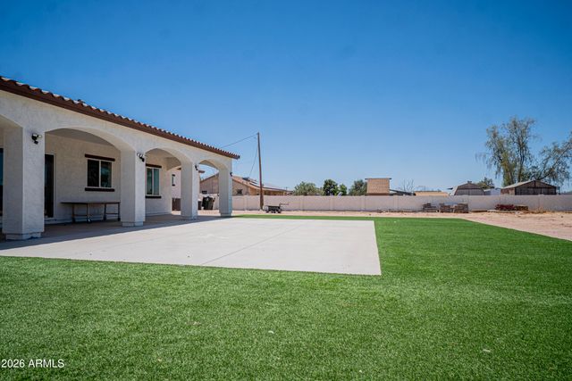 1958 N 193rd Avenue, Buckeye, AZ 85396
