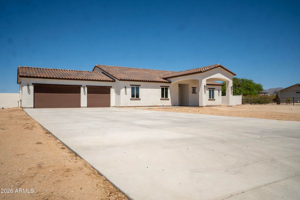 1958 N 193rd Avenue, Buckeye, AZ 85396 — photo 3