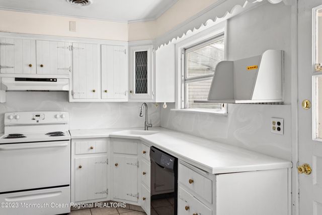 988 Woodgate Avenue, Long Branch, NJ 07740