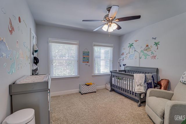 2704 Alturas Drive, Bakersfield, CA 93305