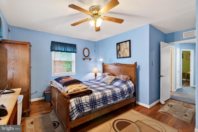 48 GARDEN DR, Alexandria, VA 22304