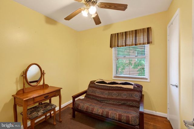 48 GARDEN DR, Alexandria, VA 22304
