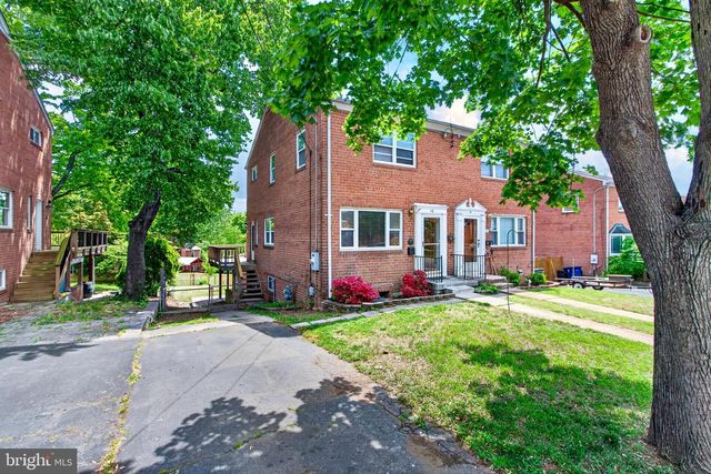 48 GARDEN DR, Alexandria, VA 22304