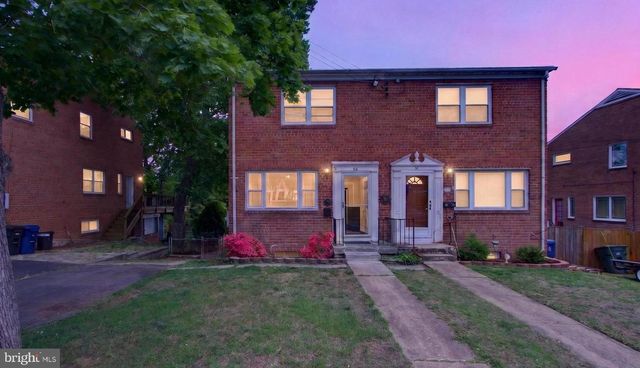 48 GARDEN DR, Alexandria, VA 22304