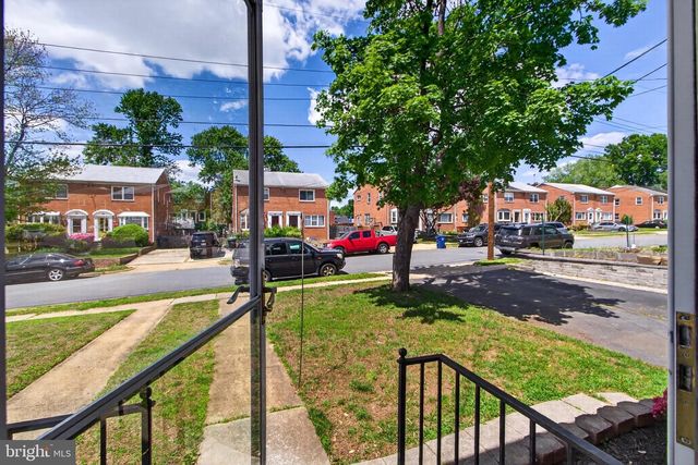 48 GARDEN DR, Alexandria, VA 22304