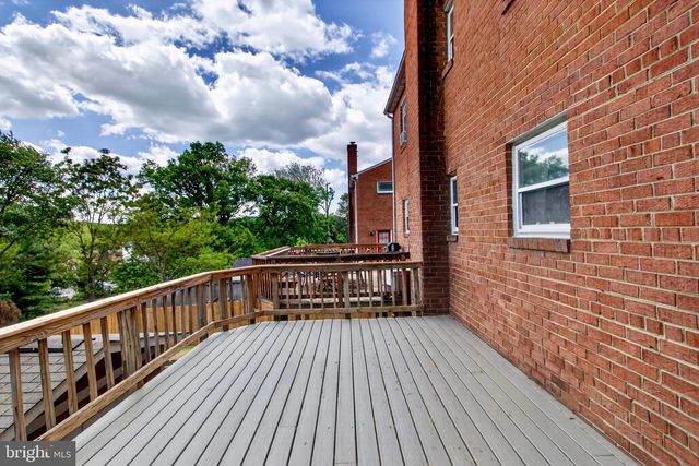 48 GARDEN DR, Alexandria, VA 22304