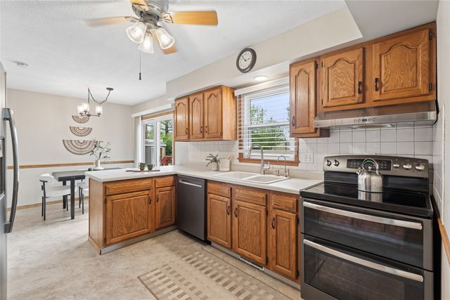 722 SE 3rd Street, Ankeny, IA 50021