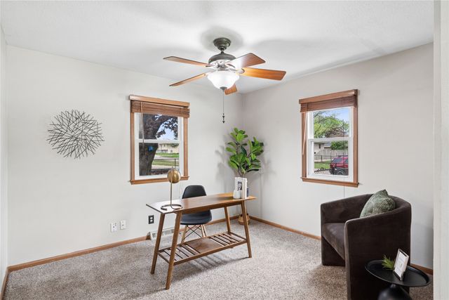 722 SE 3rd Street, Ankeny, IA 50021