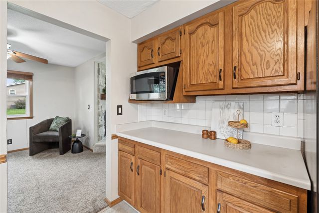 722 SE 3rd Street, Ankeny, IA 50021