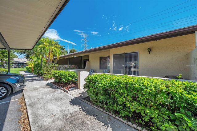 1215 16TH CIRCLE SE, Largo, FL 33771