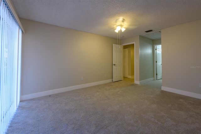 1215 16TH CIRCLE SE, Largo, FL 33771