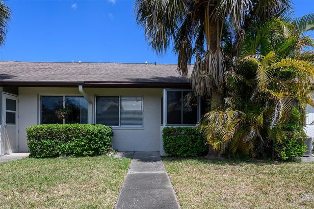 1215 16TH CIRCLE SE, Largo, FL 33771