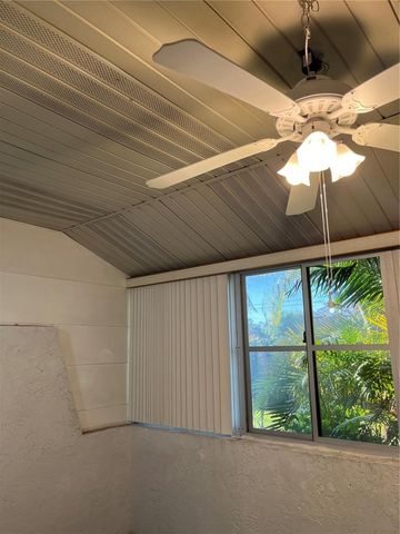 1215 16TH CIRCLE SE, Largo, FL 33771