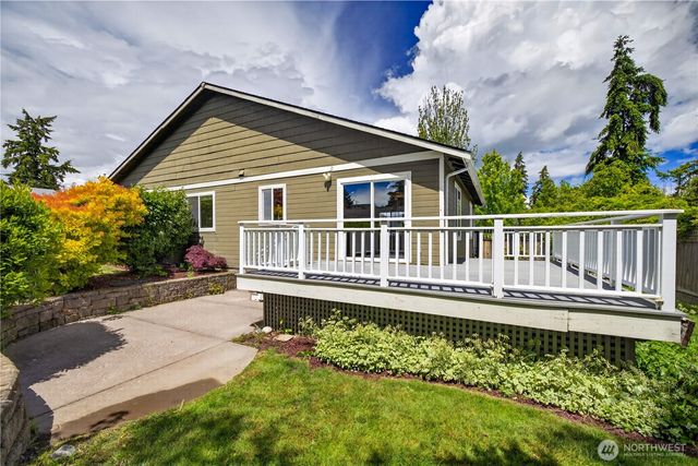 1203 30th Street, Anacortes, WA 98221