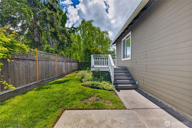 1203 30th Street, Anacortes, WA 98221