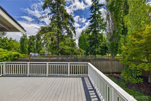 1203 30th Street, Anacortes, WA 98221