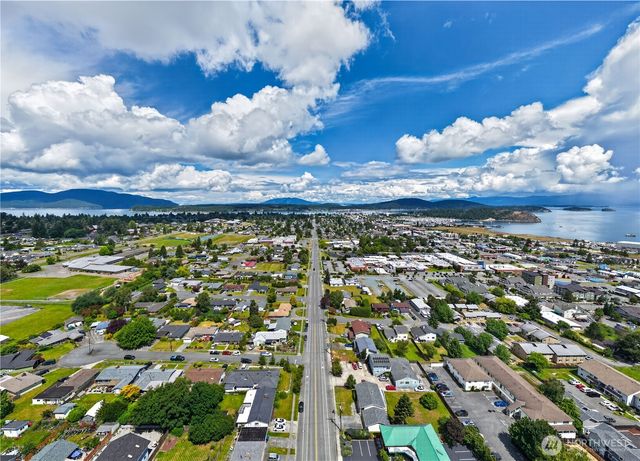 1203 30th Street, Anacortes, WA 98221