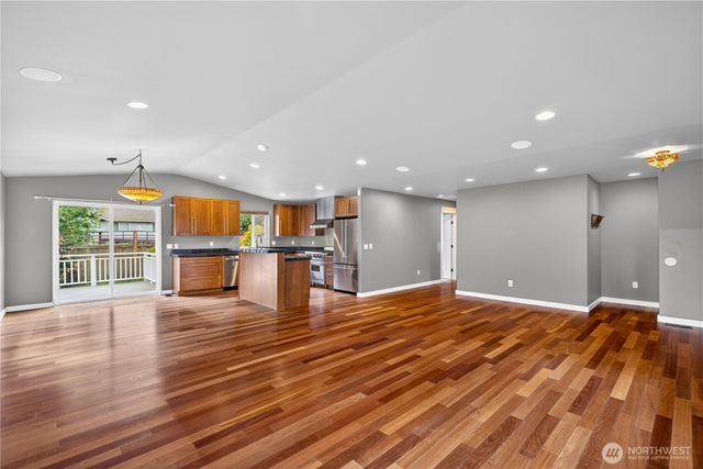 1203 30th Street, Anacortes, WA 98221
