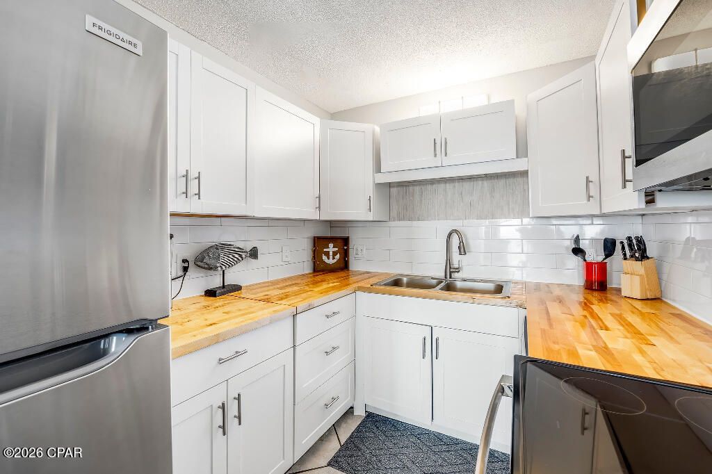 Image 5 of property listing at 8743 Thomas Drive 1212, Panama City Beach, FL 32408