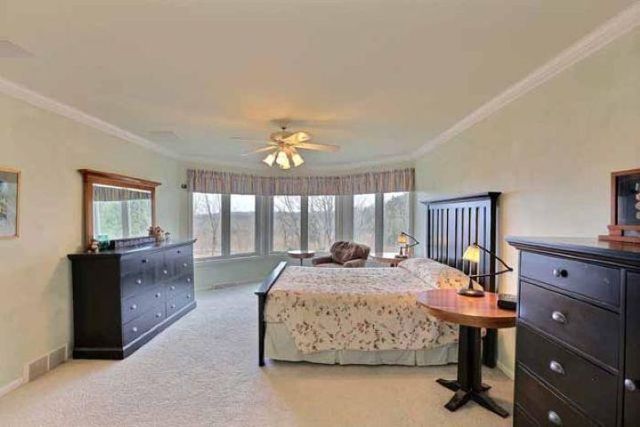 1012 EASTHILL PLACE, Wausau, WI 54403