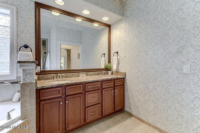 3622 Rosewood Landing Drive, Castle Hayne, NC 28429