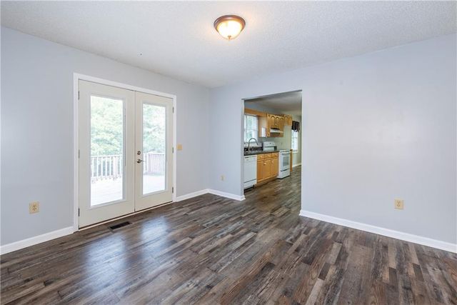 828 Rocky Ridge Road, Jasper, GA 30143