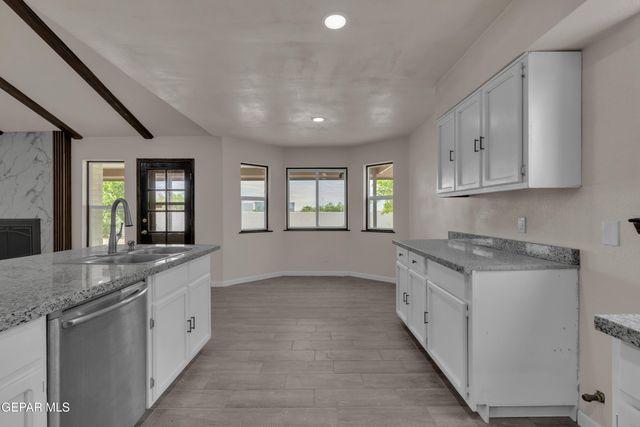 7748 MAYA Avenue, El Paso, TX 79912