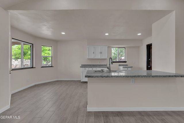7748 MAYA Avenue, El Paso, TX 79912