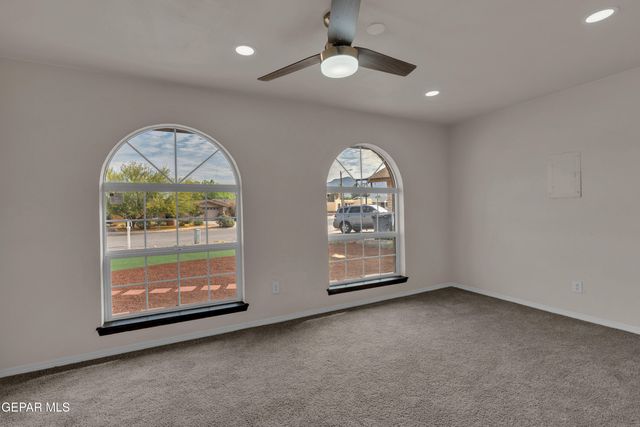 7748 MAYA Avenue, El Paso, TX 79912