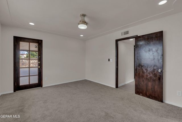 7748 MAYA Avenue, El Paso, TX 79912