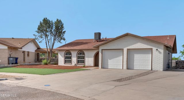 7748 MAYA Avenue, El Paso, TX 79912