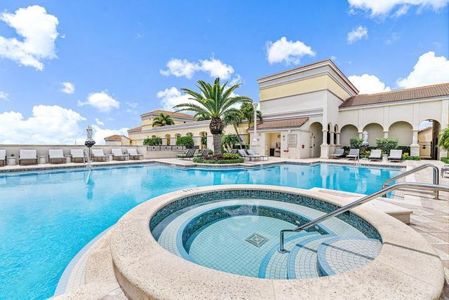 701 S OLIVE Avenue 1706, West Palm Beach, FL 33401